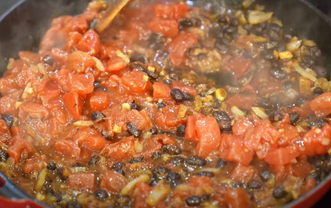 Лапсер с фасолью и картофелем: рецепт сытного блюда с незабываемым вкусом